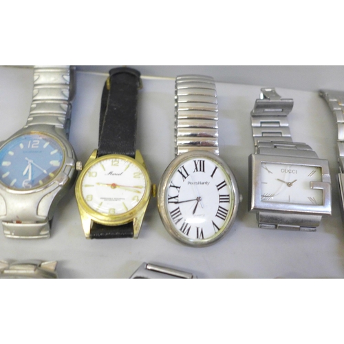 2183 - A collection of wristwatches