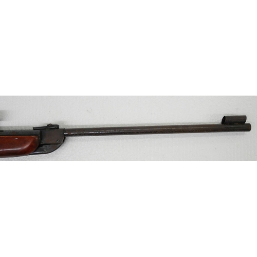 2240 - A Diana C25, 177 air rifle with sight. **PLEASE NOTE THIS LOT IS NOT ELIGIBLE FOR IN-HOUSE POSTING A... 