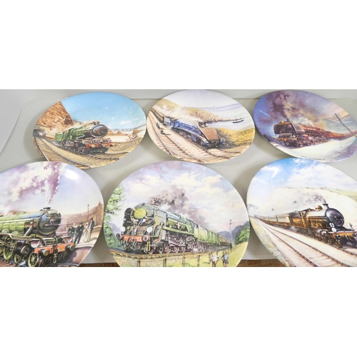 2247 - Four Robin Hood collectors plates by W. Nicholas Mellor, six Davenport  railway locomotives plates, ... 