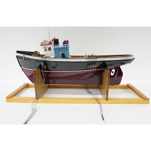 2258 - Four remote control model boats, one in packaging, two appear incomplete **PLEASE NOTE THIS LOT IS N... 