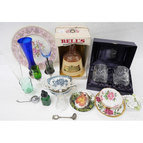 2284 - A pair of Stuart Crystal whisky glasses and a Bell's whisky decanter, no contents, boxed and other c... 