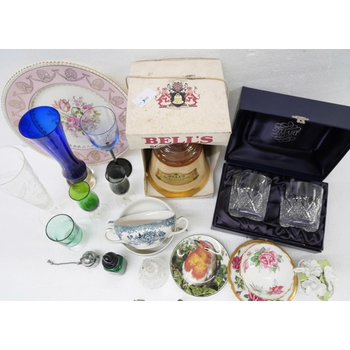 2284 - A pair of Stuart Crystal whisky glasses and a Bell's whisky decanter, no contents, boxed and other c... 