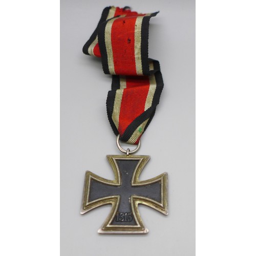 2193 - A WWII 2nd class iron cross dated 1939 with original ribbon