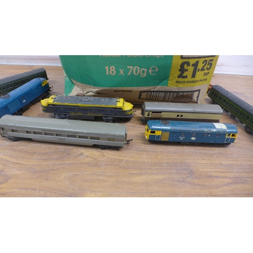 5063 - A large quantity of 00 gauge model railway