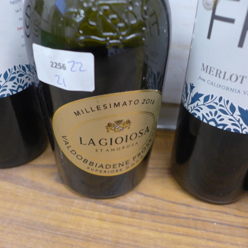 5070 - Four bottles of Fre Merlot alcohol removed wine and a bottle of Lagioiosa Prosecco