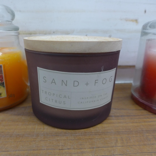 5093 - Five various large candles, including; Yankee Candle, Sand & Fog, etc.