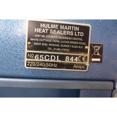 5185 - A Hulme Martin model 65CDl heat sealing machine