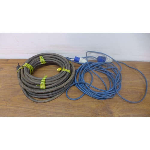 5289 - A length of armoured cable and a 240V blue plug caravan extension cable