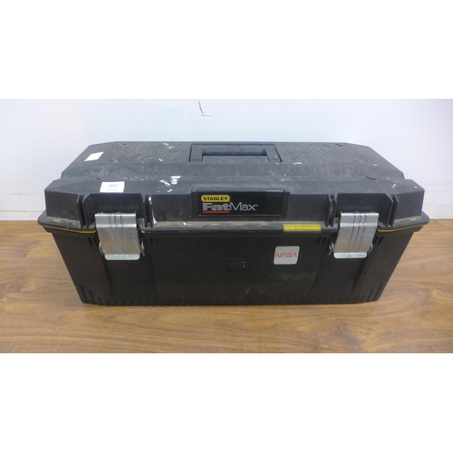 5002 - A Stanley Fatmax toolbox with built in power station/inverter