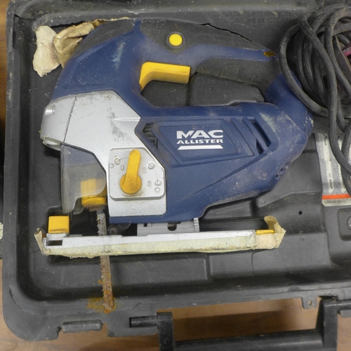 5005 - A Ryobi CDI 1440, 14.4V drill, a Peugeot 7CD drill, a Mac Allister M5675OLA and 2 assorted drill bat... 