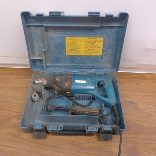 5009 - A Makita 8406, 240V power drill