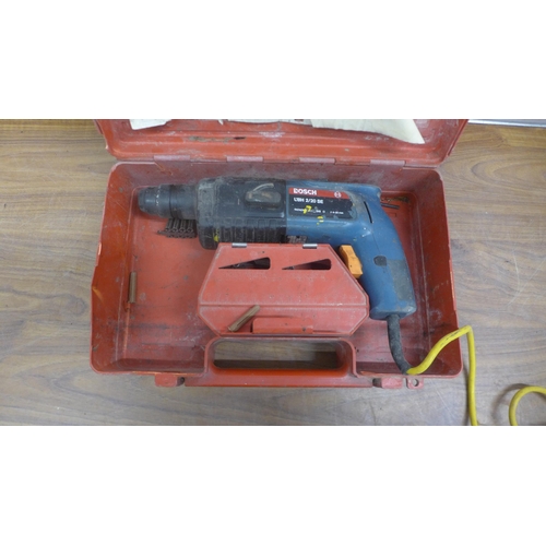 5012 - A Bosch UBH 2/20 SE, 110V rotary hammer drill