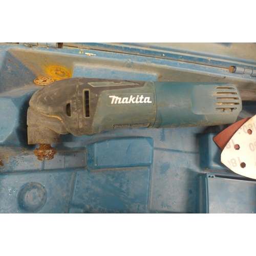 5014 - A Erbauer 16W10 12 728, 115mm angle grinder and a Makita, 240V, detail sander