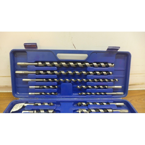 5038 - A Power Master 15 piece combination auger drill bit set