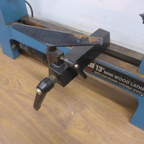 5040 - A Clarke Woodworker variable speed 13