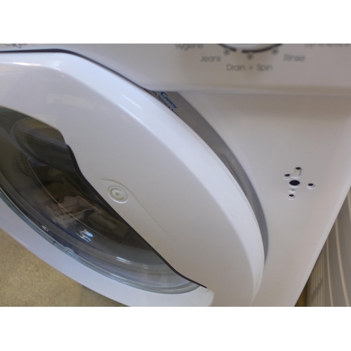 4057 - Candy Integrated Washing Machine 9kg (Door requires attention/Missing detergent door) *This lot is s... 