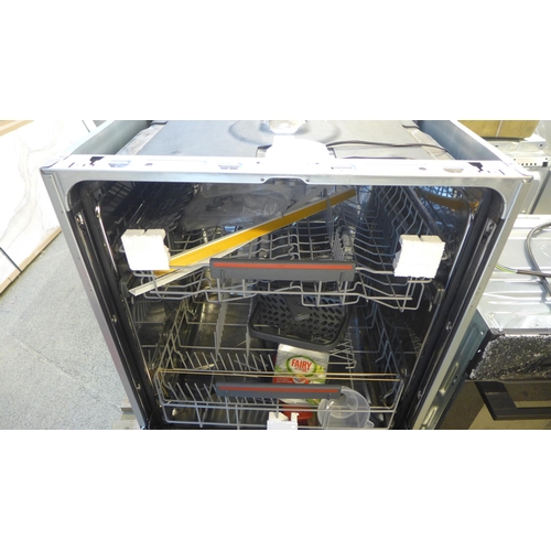 4065 - AEG Integrated Dishwasher (Transit Damage) *This lot is subject to VAT