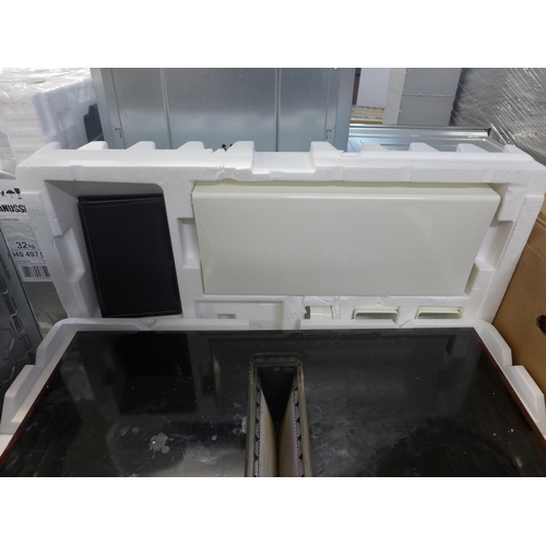 4077 - AEG FlexZone Induction Venting Hob (Damaged) *This lot is subject to VAT