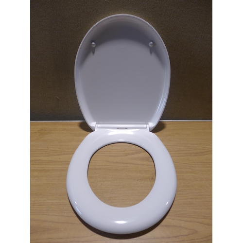 6033 - Roper Rhodes Toilet Seat   (347-63) *This lot is subject to Vat