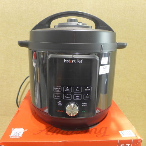 6233 - Instant Pot 5.7L Pressure Cooker   (349-428) *This lot is subject to VAT