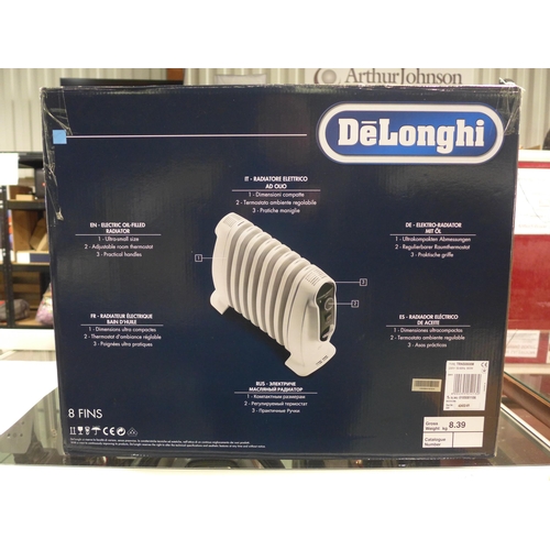 6237 - Delonghi Oil Filled Small Radiator (349-422) *This lot is subject to VAT