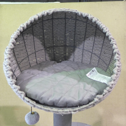 6250 - Six Level Quilted Large cat Tree (damaged) (349-279) *This lot is subject to VAT