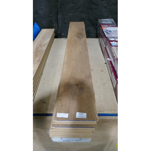 6295 - Two packs Of Gold Oak Laminate Flooring     (347-224,225) *This lot is subject to Vat