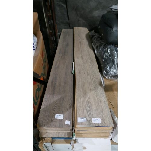 6300 - Laminate Hartford Oak Flooring and Urban Grey Oak Laminate Flooring (347-177, 348-259) *This lot is ... 