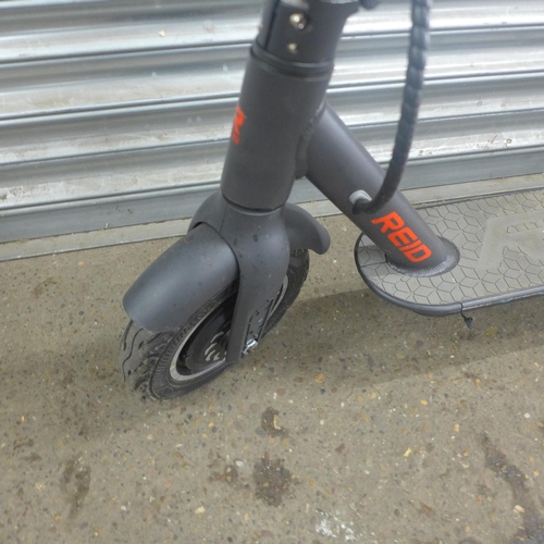 5173 - A Reid adult sized folding electric scooter