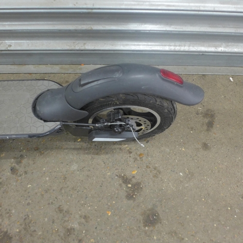 5173 - A Reid adult sized folding electric scooter