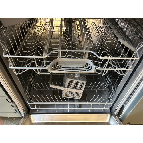 4022 - Neff N 30 Fully Integrated Dishwasher With Home Connect *This lot is subject to VAT