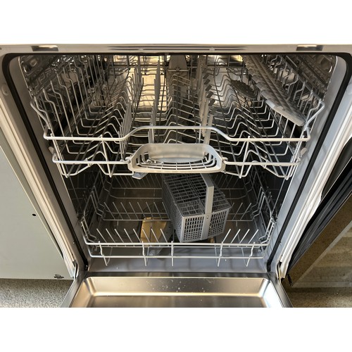 4023 - Neff N30 Fully Integrated Dishwasher with Home Connect *This lot is subject to VAT