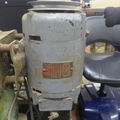 5230 - En E.H. Jones heavy duty pillar drill with a 'The Cub' motor