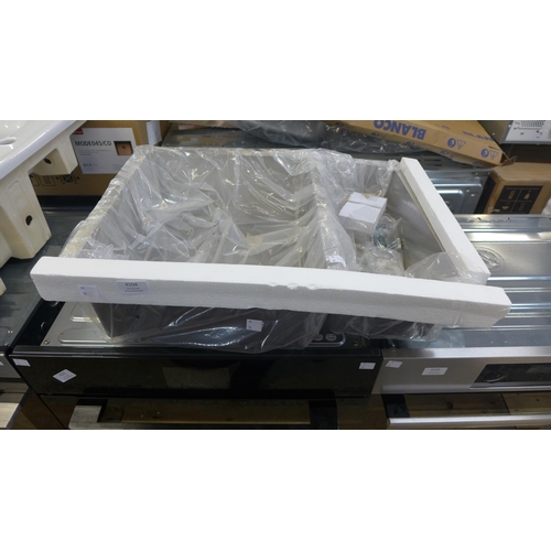 4104 - Idro Large 1.5 Bowl Sink - Stainless Steel *This lot is subject to VAT