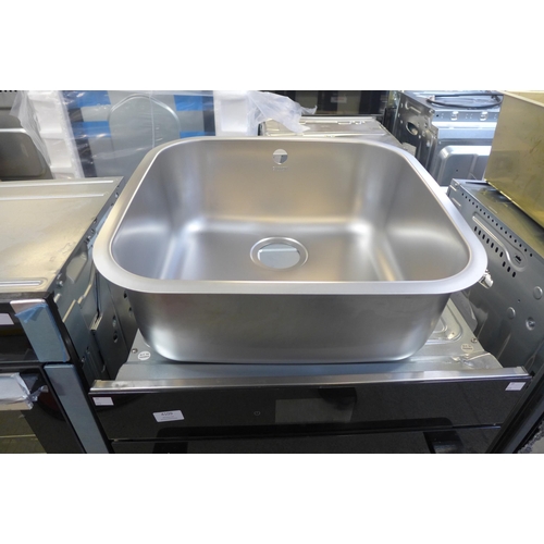 4110 - Zeta 105u 1 Bowl Undermount Sink - Stainless Steel  *This lot is subject to VAT