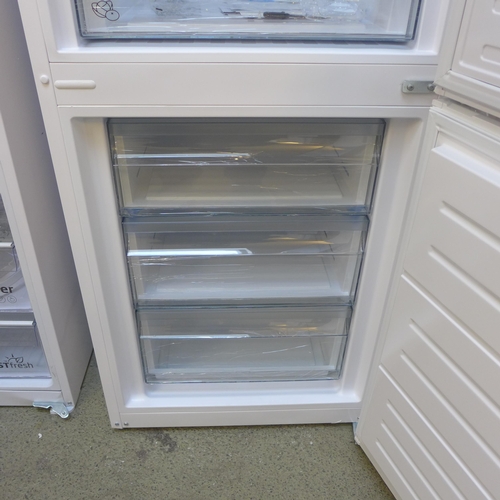 4119 - AEG Integrated 70/30 Fridge Freezer  *This lot is subject to VAT