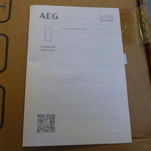 4119 - AEG Integrated 70/30 Fridge Freezer  *This lot is subject to VAT