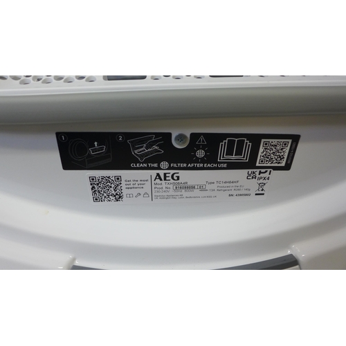 4124 - AEG 8kg Freestanding Condenser Tumble Dryer  *This lot is subject to VAT