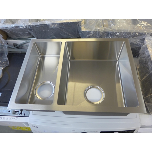 4126 - Idro Large 1.5 Bowl Sink - Stainless Steel *This lot is subject to VAT