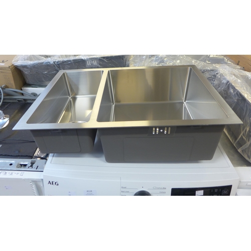 4127 - Idro Large 1.5 Bowl Sink - Stainless Steel *This lot is subject to VAT