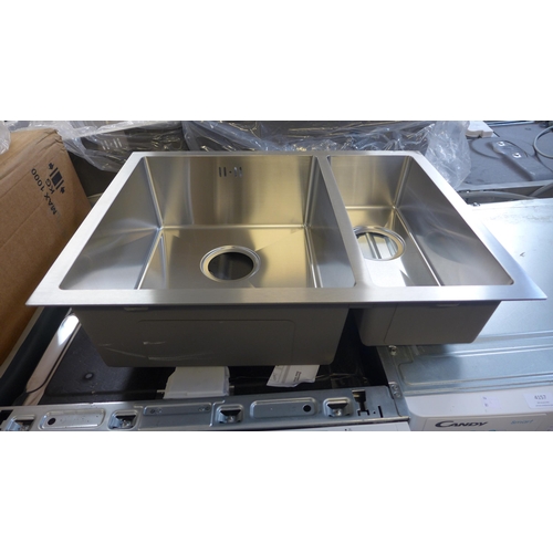 4154 - Idro Large 1.5 Bowl Sink -  Stainless Steel *This lot is subject to VAT