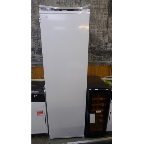 4162 - Beko  Integrated Tower Fridge (Transit Damage) *This lot is subject to VAT