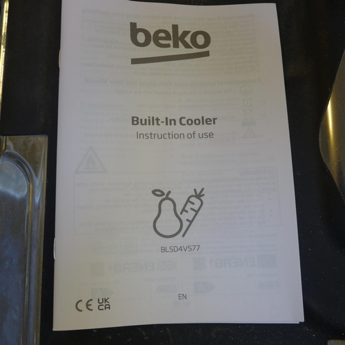 4162 - Beko  Integrated Tower Fridge (Transit Damage) *This lot is subject to VAT