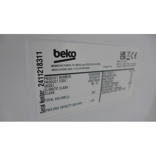 4165 - Beko 70/30 Integrated Fridge Freezer - Frost Free (Transit Damage) *This lot is subject to VAT