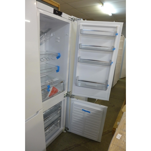 4172 - CDA 70/30 Air-Flow Fridge Freezer *This lot is subject to VAT