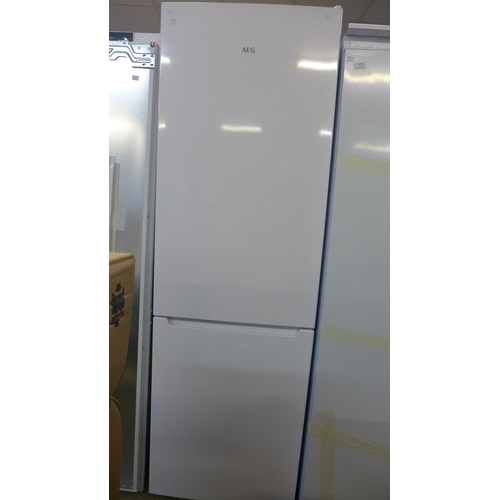 4175 - AEG Freestanding 70/30 Fridge Freezer (Low Frost)  *This lot is subject to VAT