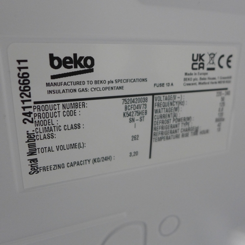 4178 - Beko 70/30 Integrated Fridge Freezer - Frost Free *This lot is subject to VAT