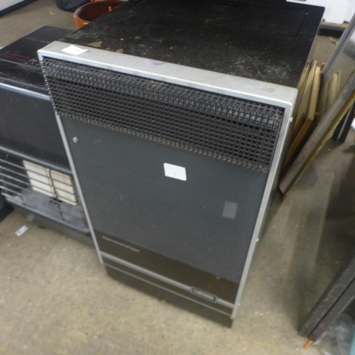 5261 - A Superser GTI gas fire and a Thermostatique Optimus gas fire with 1 gas bottle