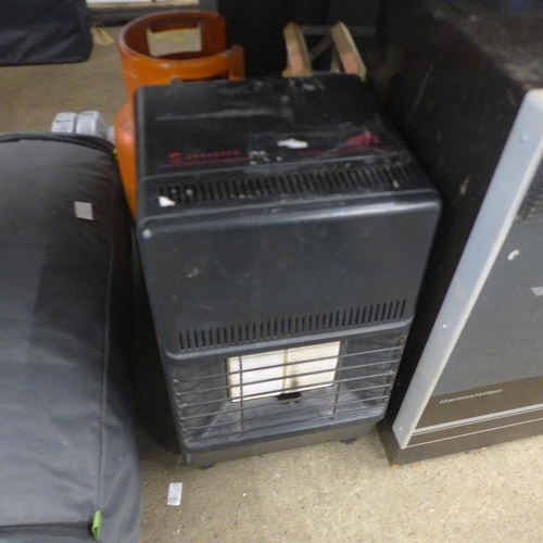 5261 - A Superser GTI gas fire and a Thermostatique Optimus gas fire with 1 gas bottle