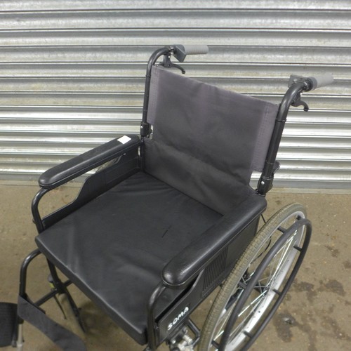 5235 - A Soma Sparrow large wheeled user operated wheelchair with foot rests and a four wheeled rollator